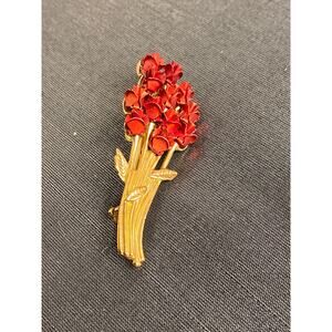 Pin Brooch Bouquet of Red Roses Goldtone 2 in X .75 in Marked Joesph Warner (W)